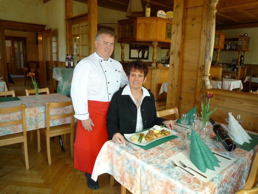 Hotel Restaurant Jura Kerzers Ngoại thất bức ảnh